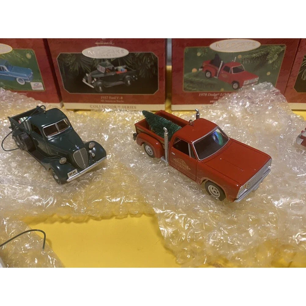 Hallmark Keepsake All-American Trucks Series Lot Of 6 Christmas Tree Ornaments